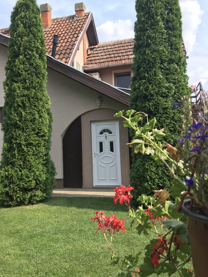 Villa Nirvana Palic Luaran gambar